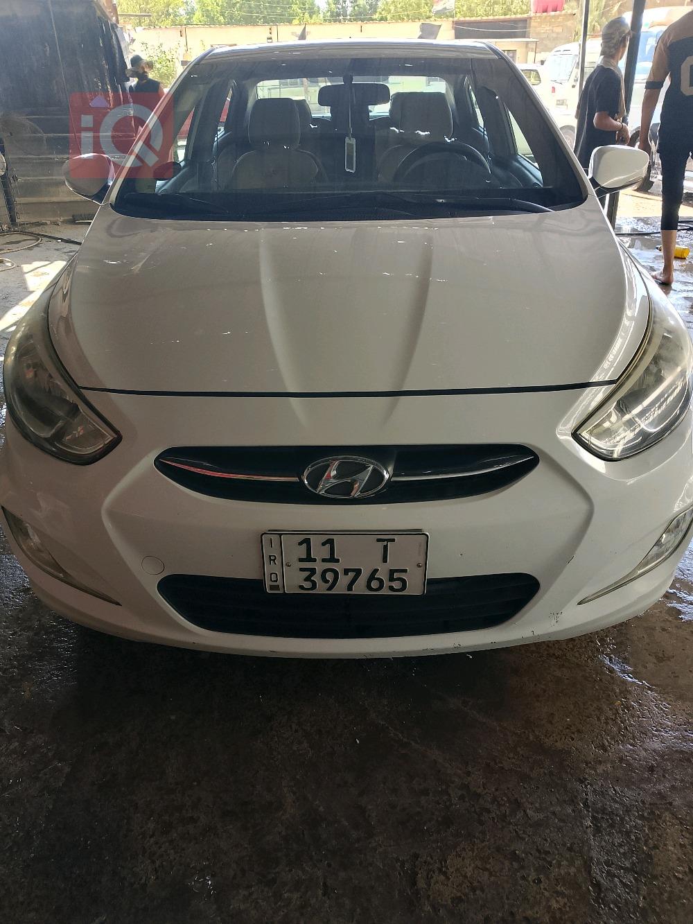 هیوندای ئەکسنت